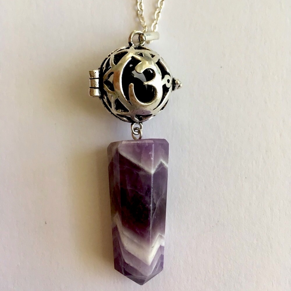 Amethyst Aromatherapy Necklace 🔮